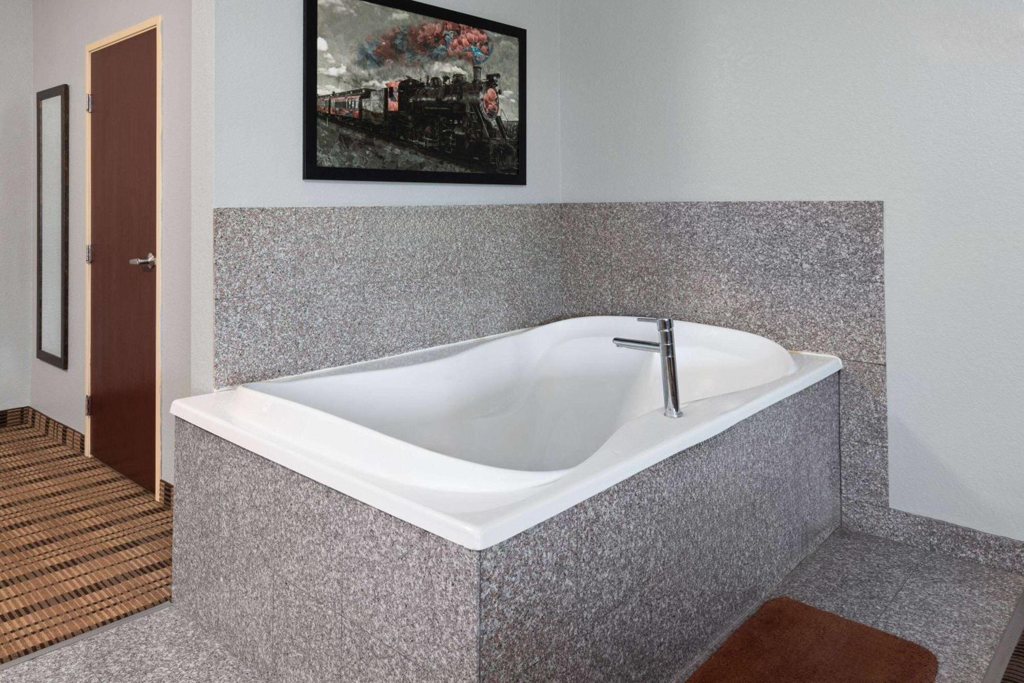 Pioneer Inn & Suites Grinnell Luaran gambar