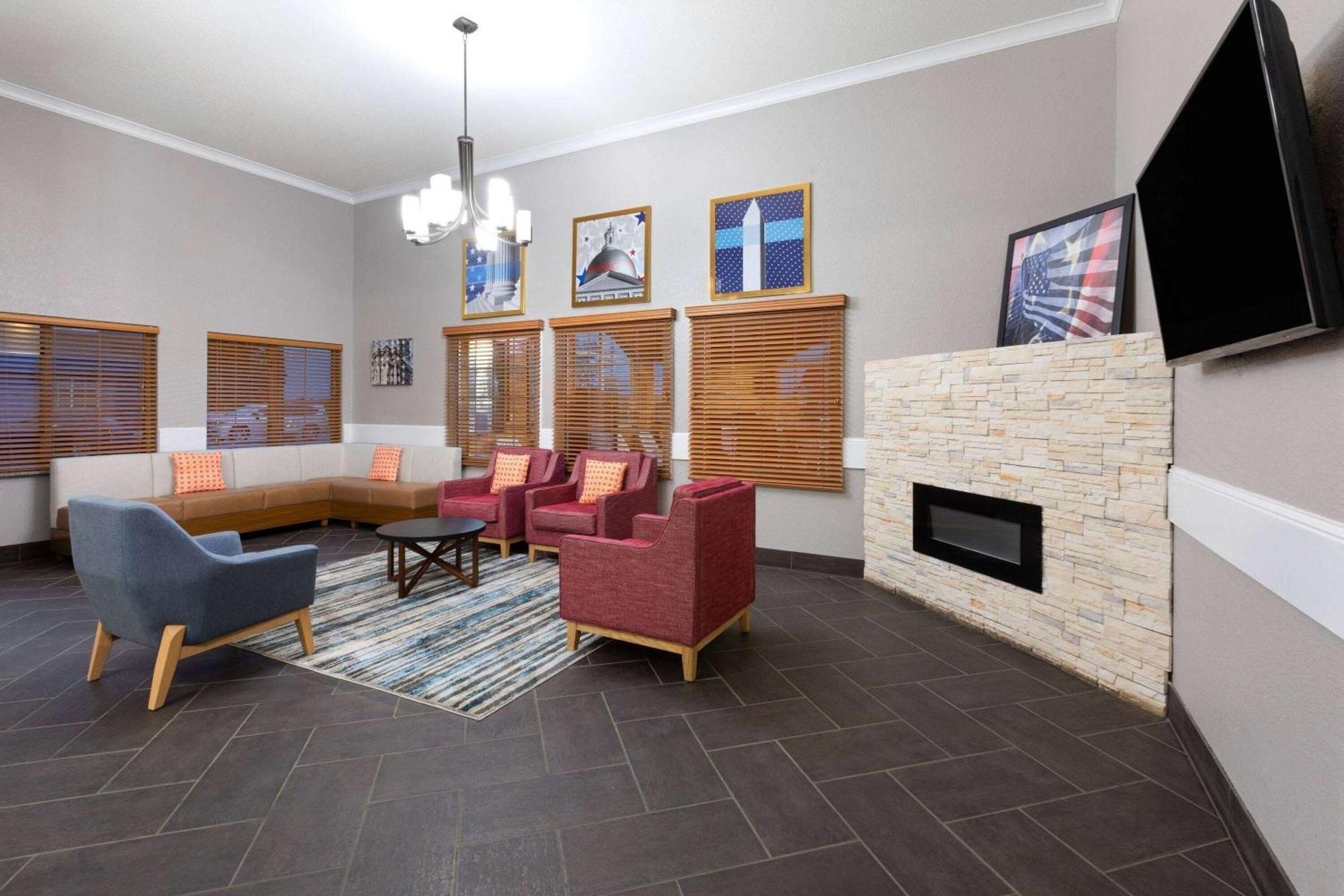 Pioneer Inn & Suites Grinnell Luaran gambar